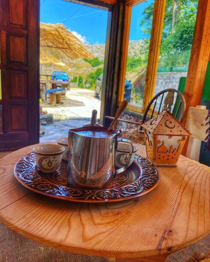Konak Umoljani Екстериор снимка