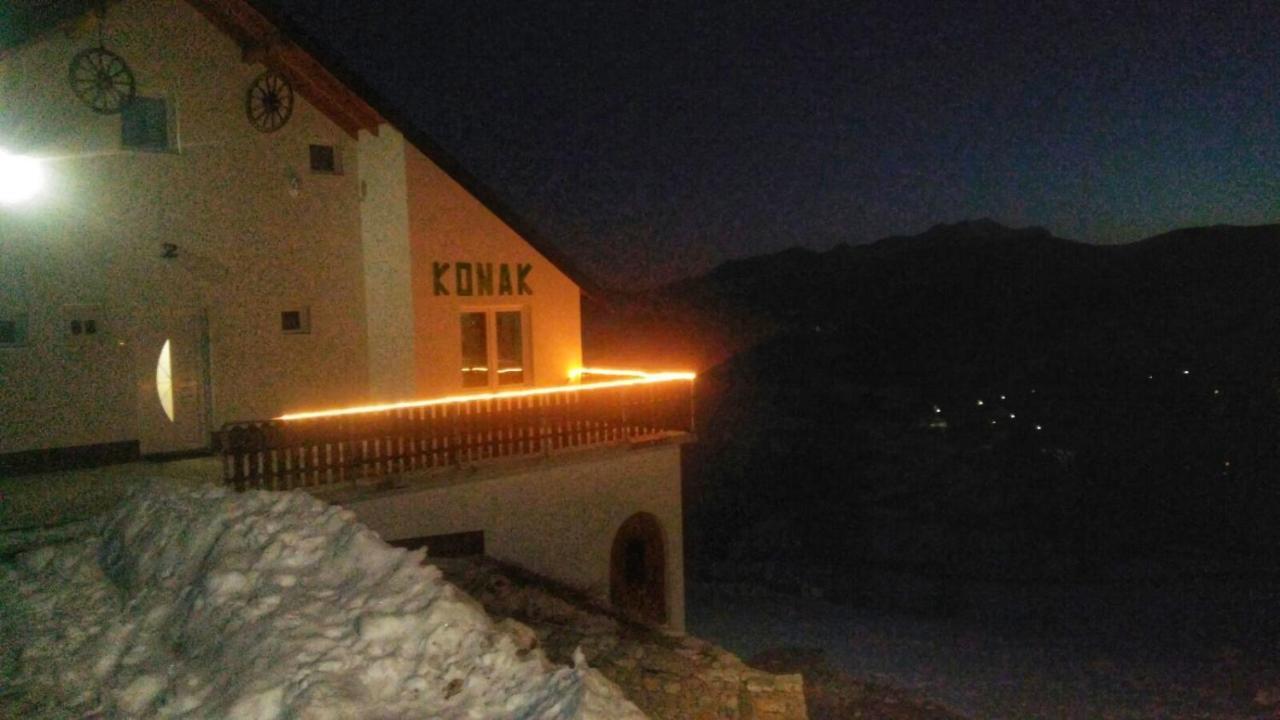 Konak Umoljani Екстериор снимка